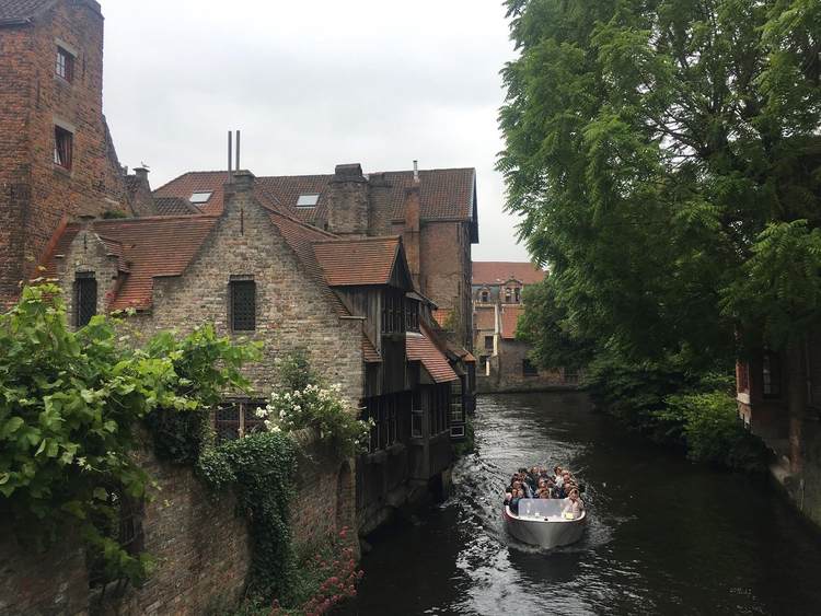 Brugge csatorna