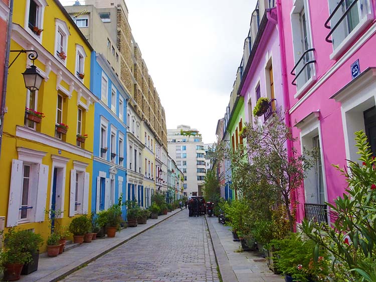 Rue Cremieux 01