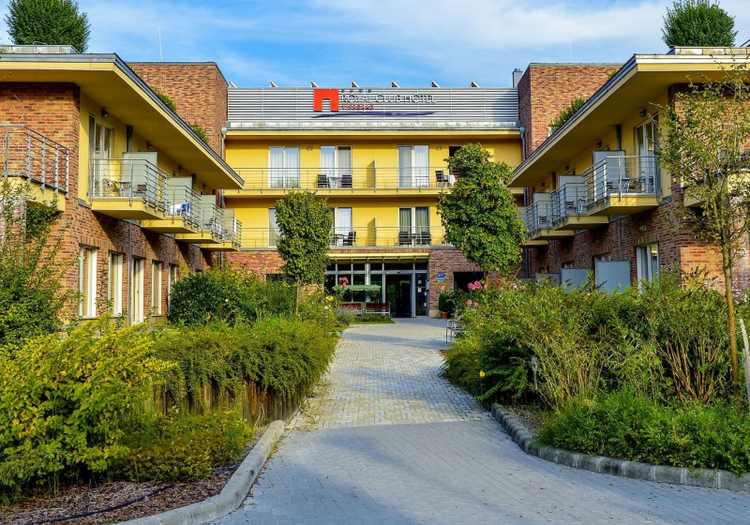 Visegrád Royal klub