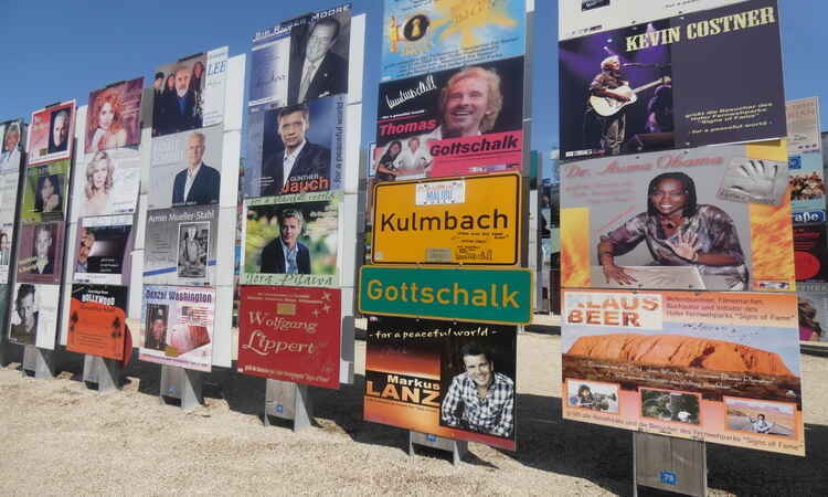 Fernweh Park Signs of Fame 18 kép