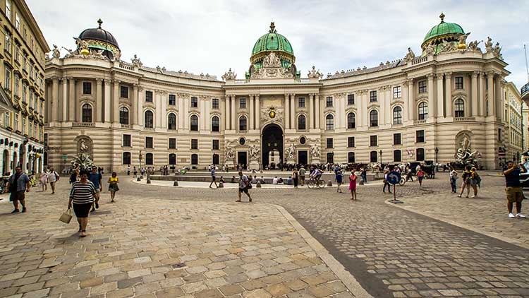 innsbruck hofburg